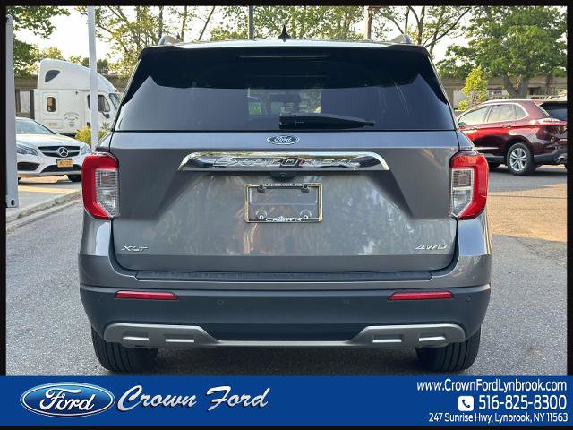 Certified 2022 Ford Explorer XLT w/ Equipment Group 202A AWD/4WD image 6