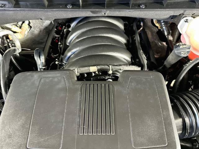 Used 2025 Chevrolet Tahoe Z71 w/ Z71 Off-Road Package AWD/4WD image 9