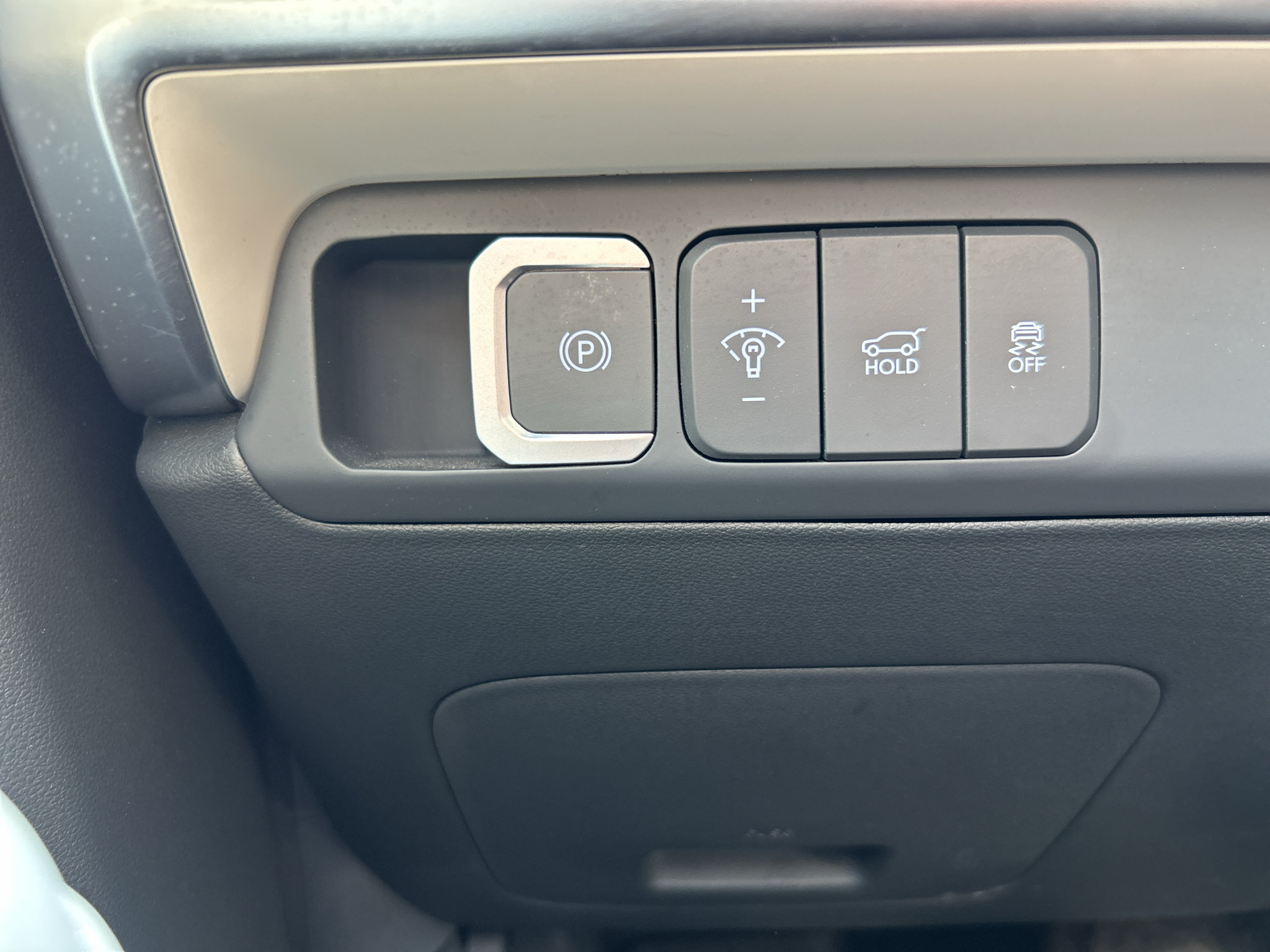 Used 2025 Hyundai Santa Fe SEL FWD image 26