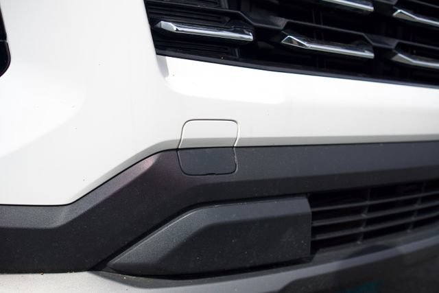 Used 2025 Chevrolet Equinox LT FWD image 9