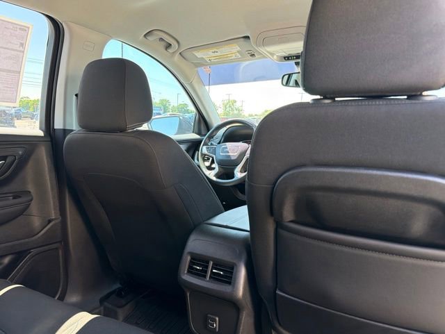 Used 2023 GMC Terrain SLE w/ Driver Convenience Package FWD image 19