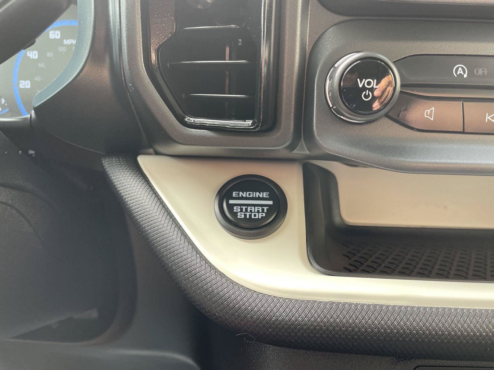 Certified 2023 Ford Bronco Sport Heritage w/ Heritage Convenience Package AWD/4WD image 24