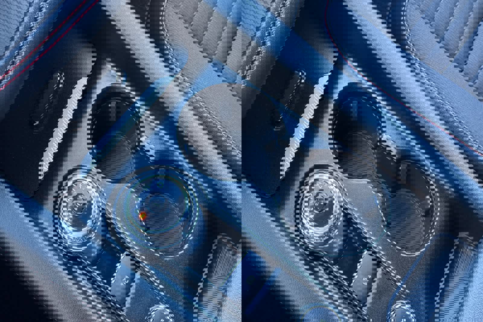 Certified 2025 Ford Explorer ST-Line w/ ST-Line Street Pack image 23