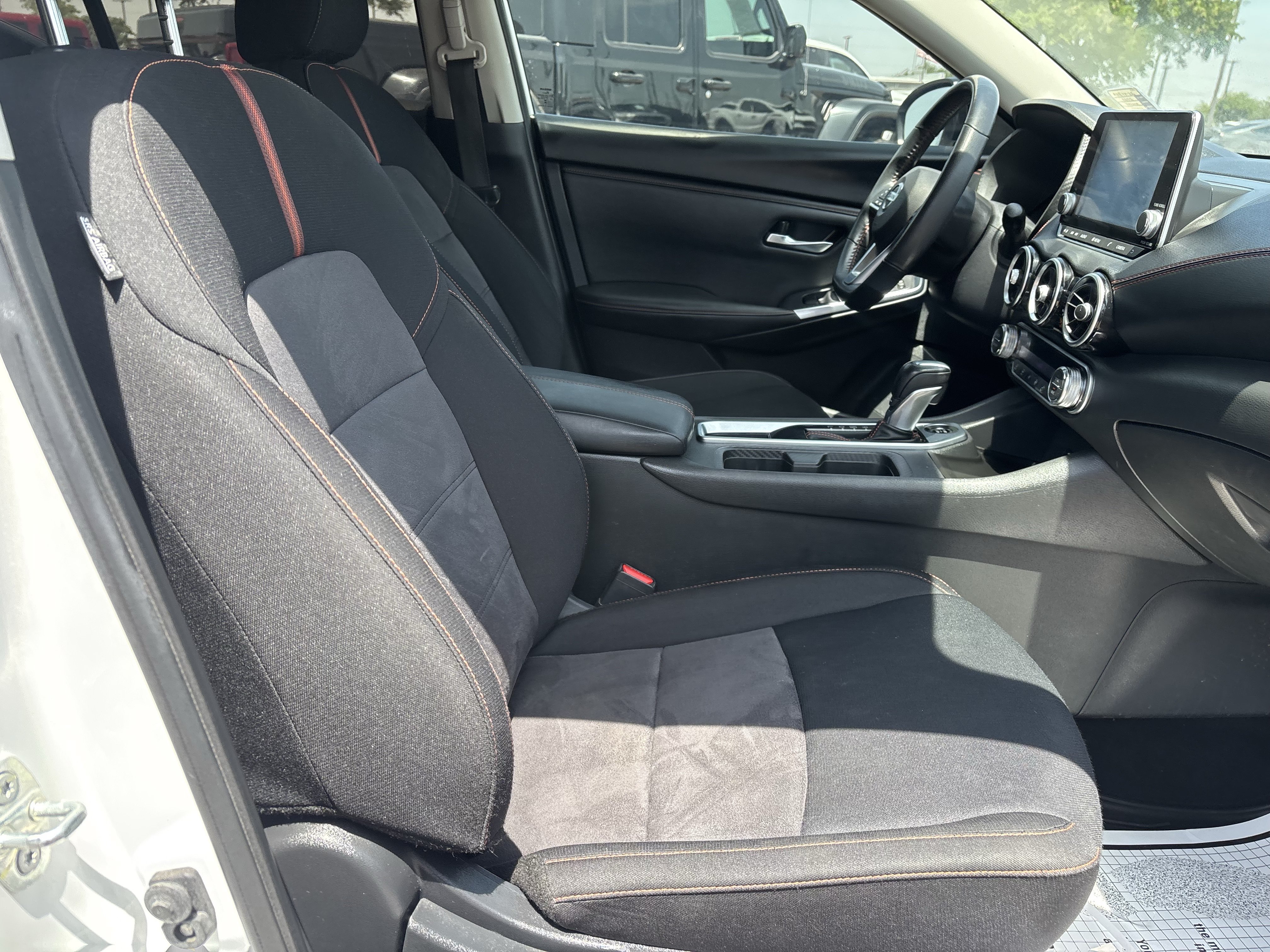 Used 2023 Nissan Sentra SR w/ Midnight Edition Package FWD image 24