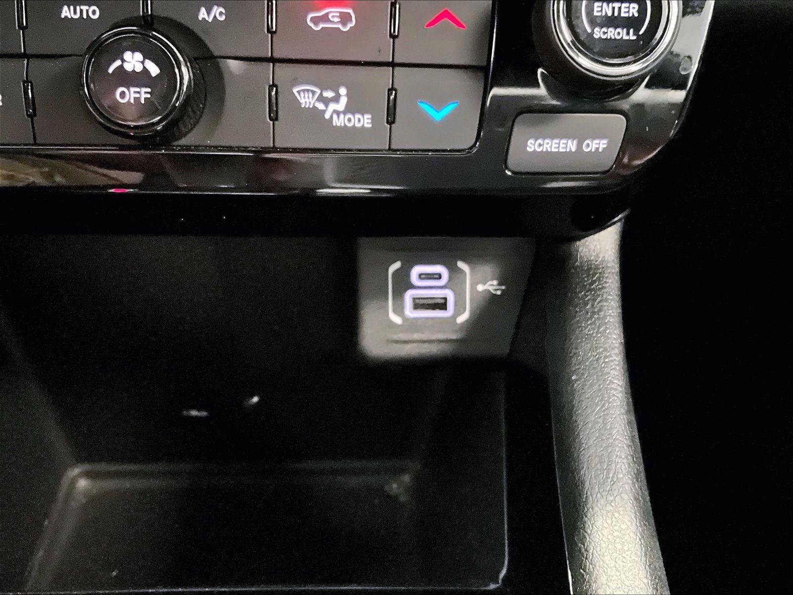 Used 2025 Jeep Compass Limited AWD/4WD image 31