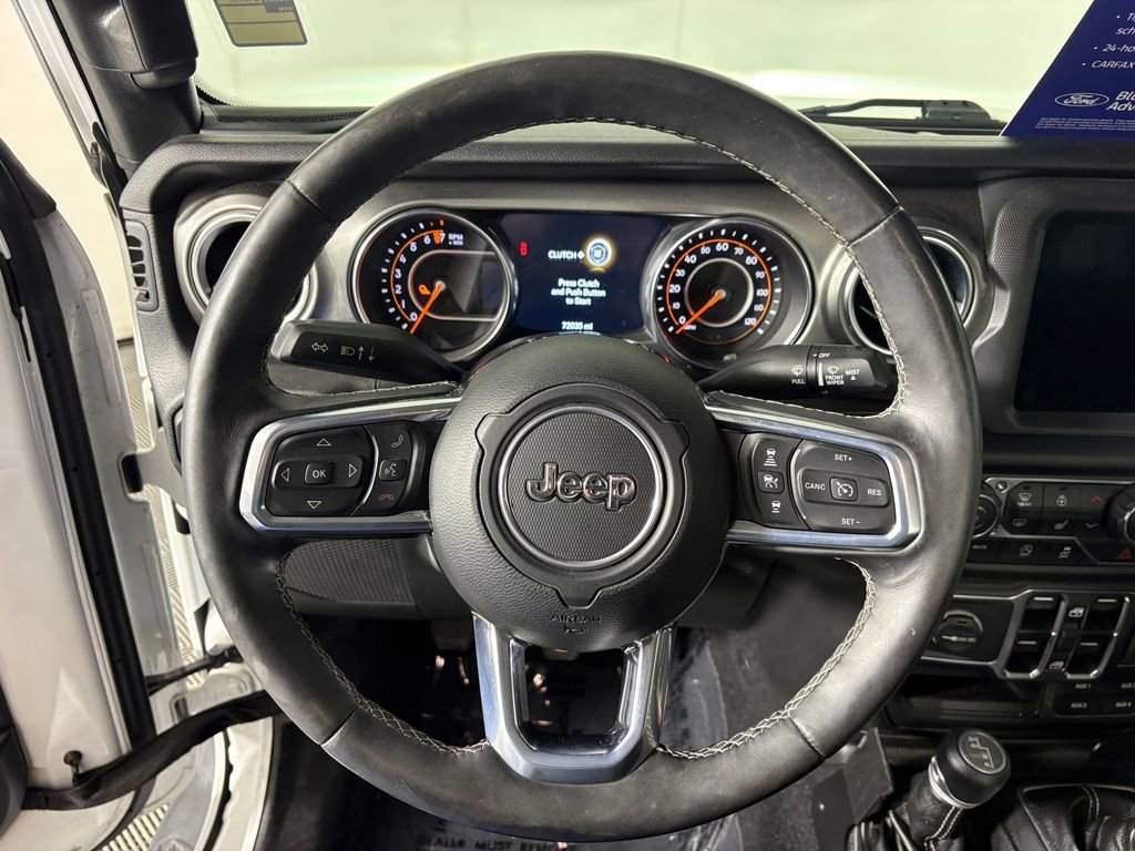 Used 2020 Jeep Gladiator Overland AWD/4WD image 13