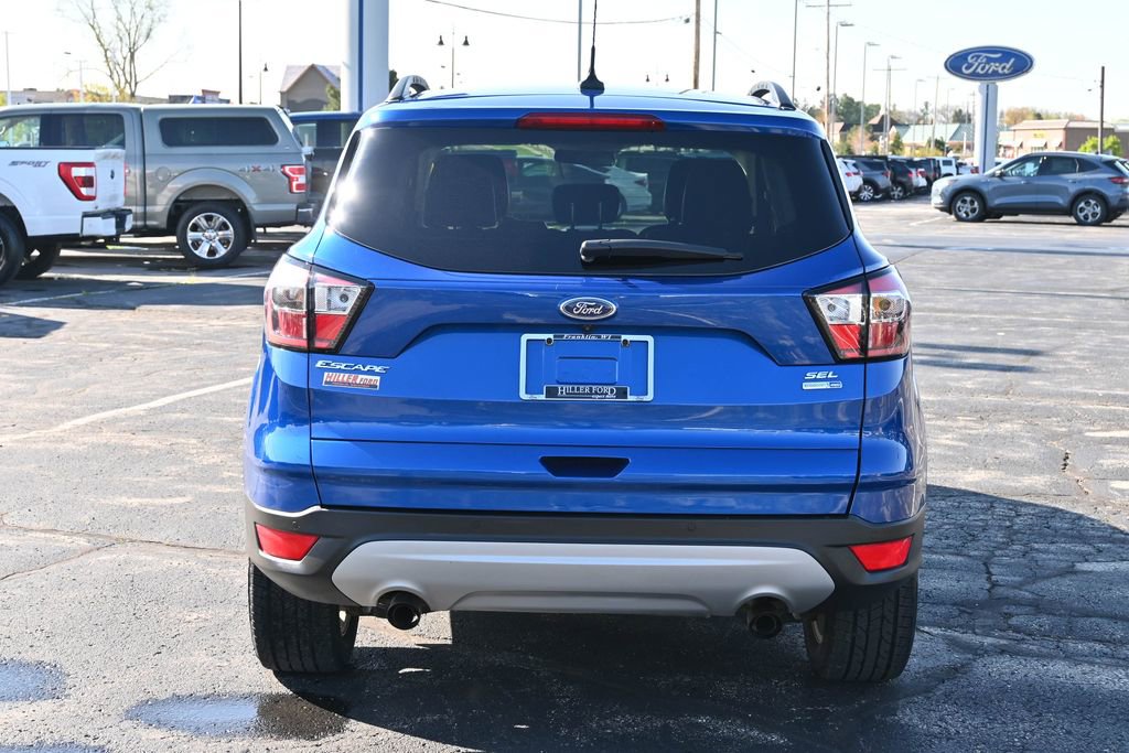 Certified 2018 Ford Escape SEL AWD/4WD image 10