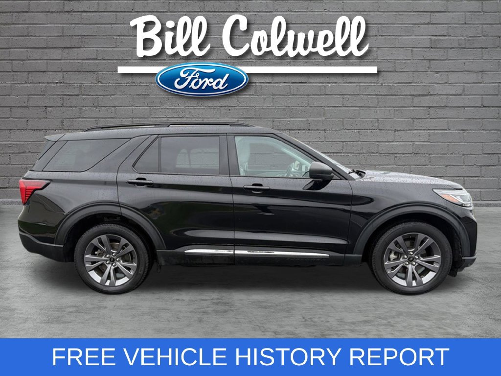 Certified 2025 Ford Explorer Active w/ Active Comfort Package AWD/4WD image 3