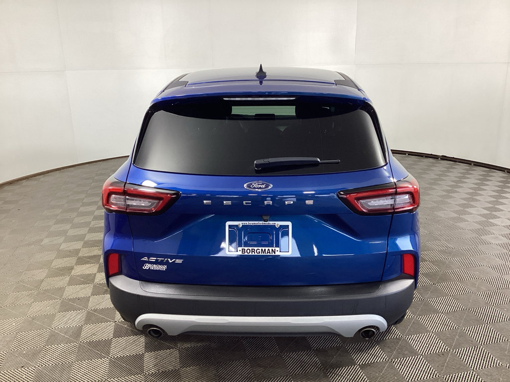 Certified 2023 Ford Escape Active FWD image 3