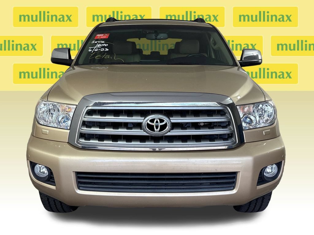Used 2017 Toyota Sequoia Limited w/ Safety & Convenience Package AWD/4WD image 17