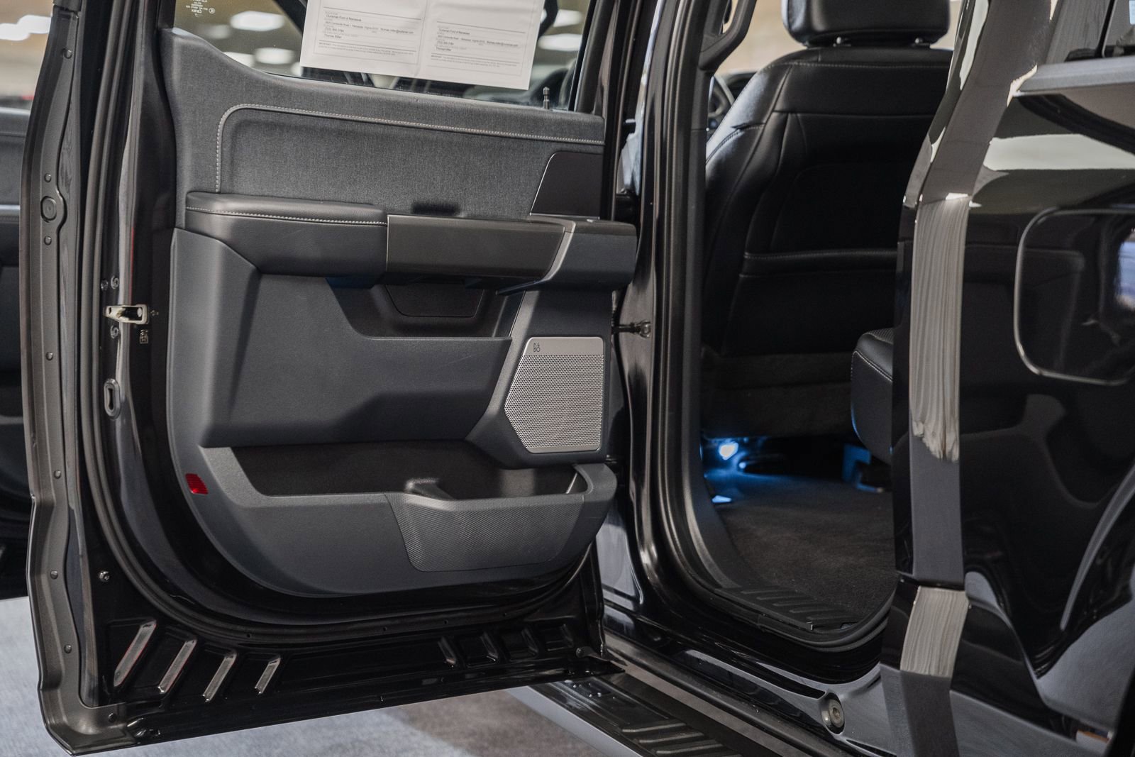 Certified 2023 Ford F150 Lariat w/ Equipment Group 502A High image 47