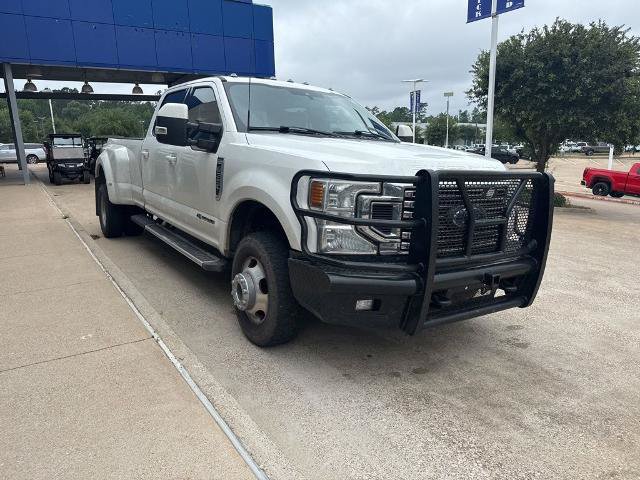 Certified 2022 Ford F350 Lariat w/ Lariat Value Package AWD/4WD image 4