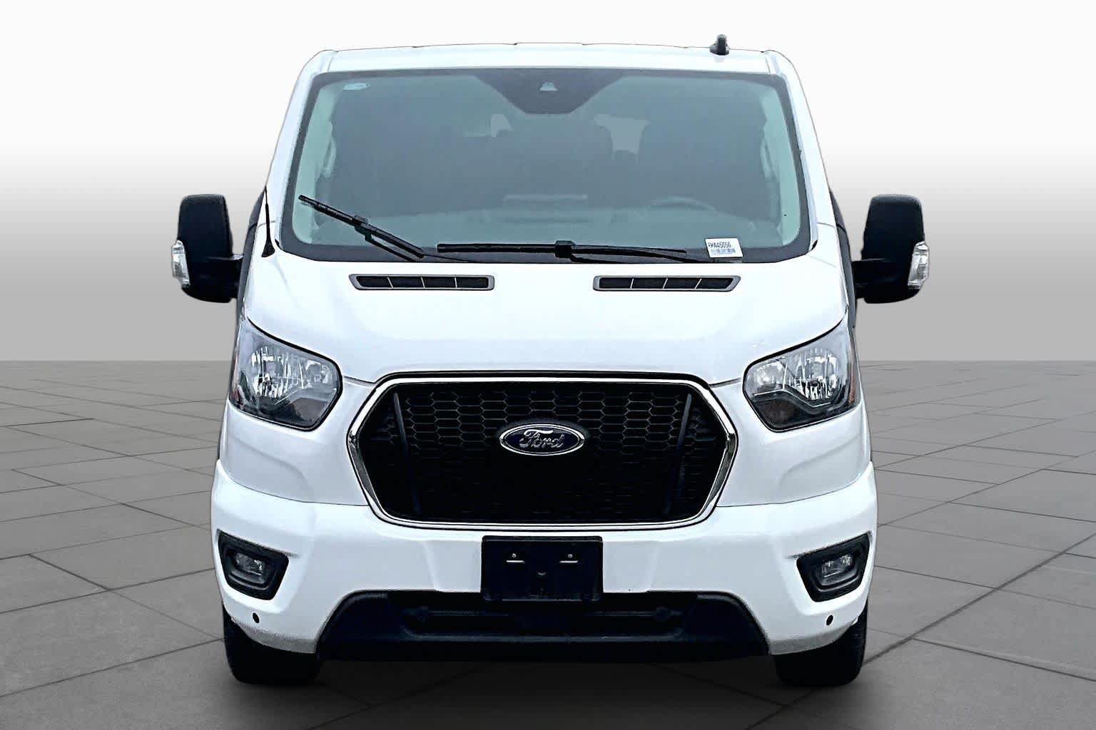 Certified 2024 Ford Transit 350 XLT RWD image 5