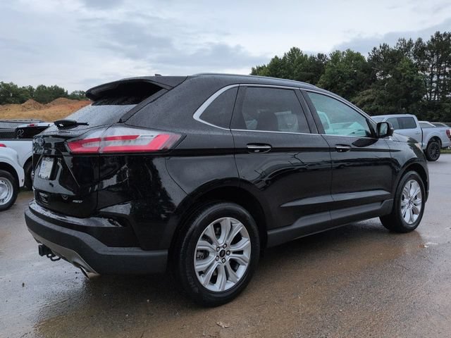 Certified 2024 Ford Edge Titanium w/ Class II Trailer Tow Package AWD/4WD image 4