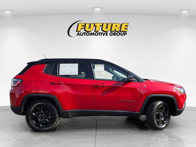 Used 2023 Jeep Compass Trailhawk image 2