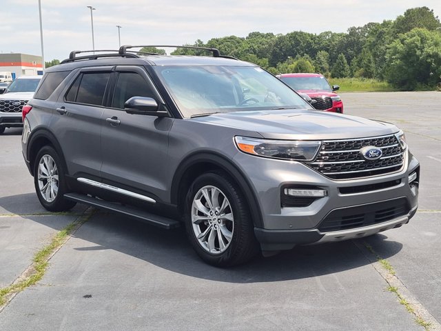 Certified 2023 Ford Explorer XLT w/ Equipment Group 202A