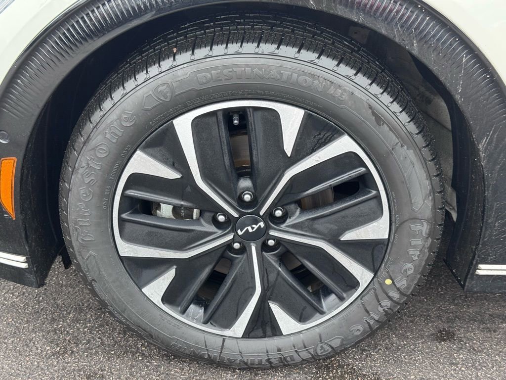 Used 2022 Kia EV6 Wind w/ Wind Technology Package image 47