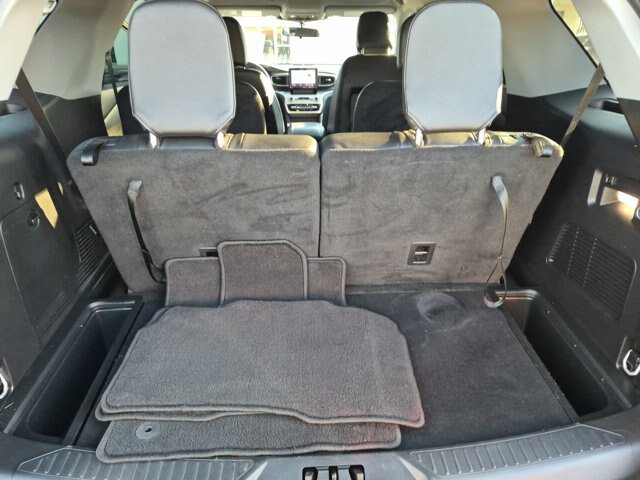 Certified 2023 Ford Explorer XLT w/ Equipment Group 202A AWD/4WD image 32