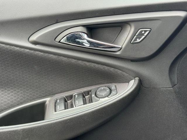 Used 2024 Chevrolet Malibu LT FWD image 22