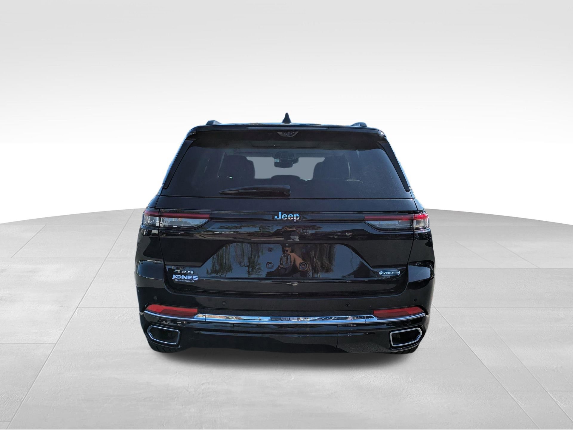 Used 2022 Jeep Grand Cherokee Overland w/ Luxury Tech Group IV image 7