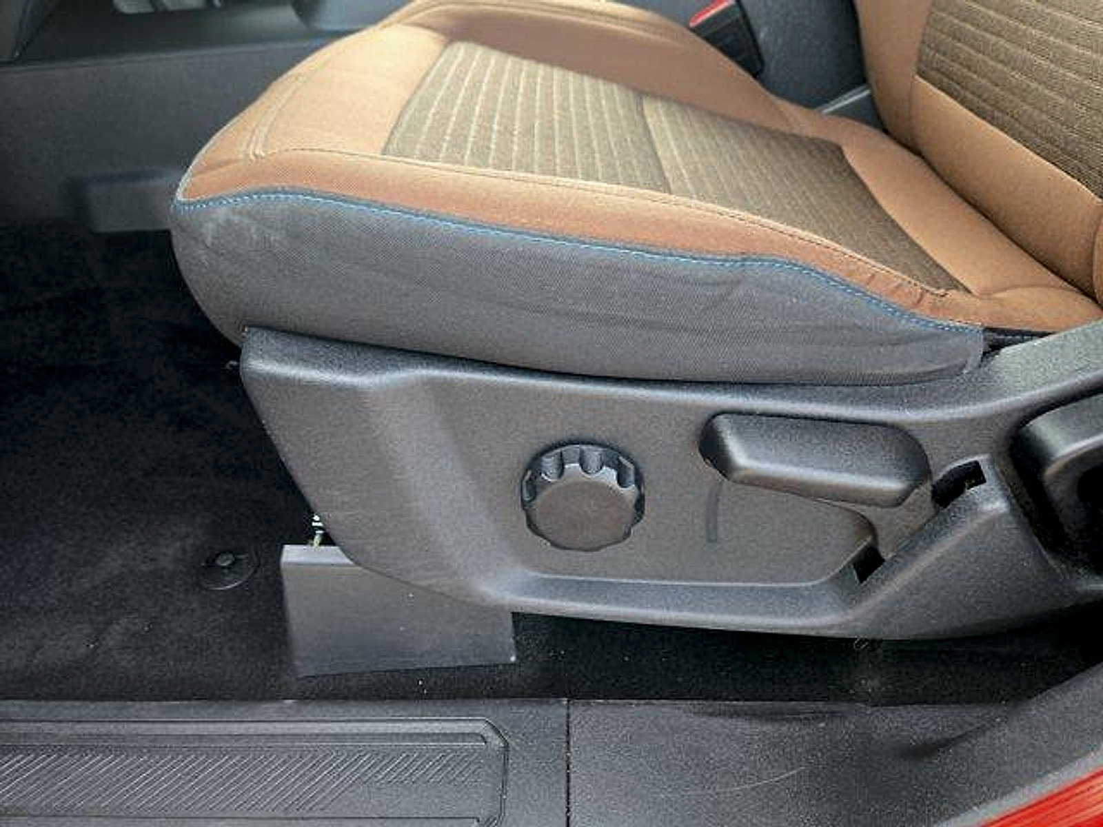 Certified 2023 Ford Bronco Outer Banks AWD/4WD image 12