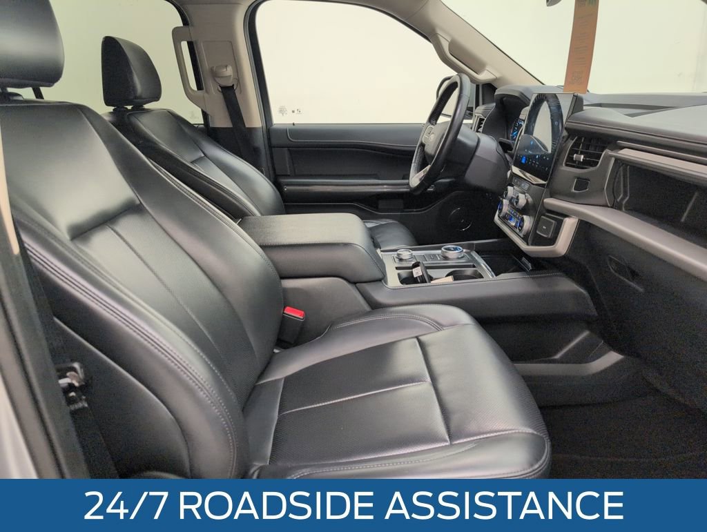 Certified 2024 Ford Expedition XLT image 14