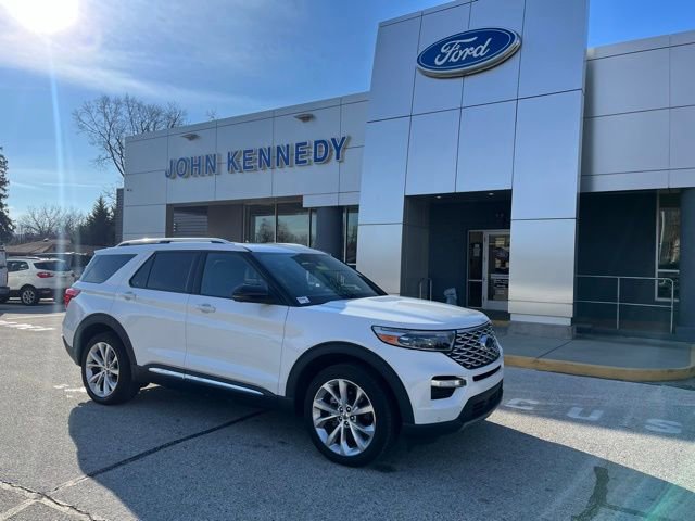 Certified 2022 Ford Explorer Platinum w/ Equipment Group 601A image 16