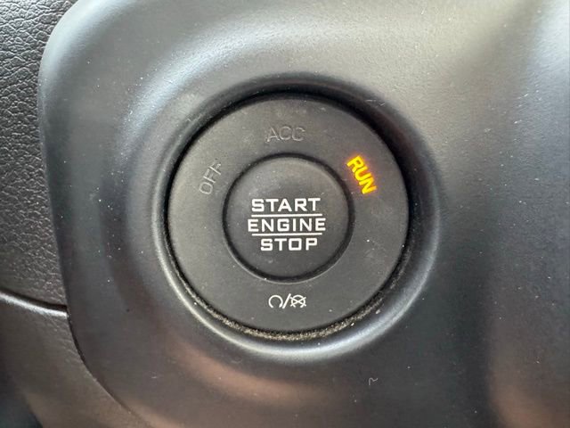 Used 2023 Jeep Wrangler Unlimited w/ Cold Weather Group AWD/4WD image 31