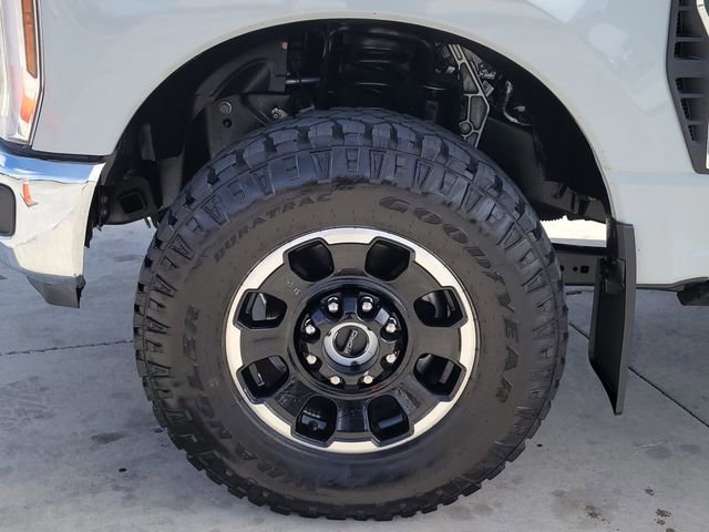 Certified 2025 Ford F250 Lariat w/ Lariat Ultimate Package image 15