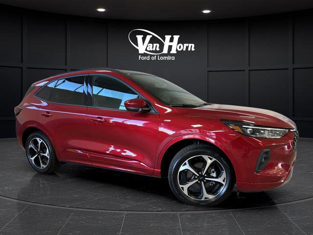 Certified 2025 Ford Escape ST-Line Elite image 2