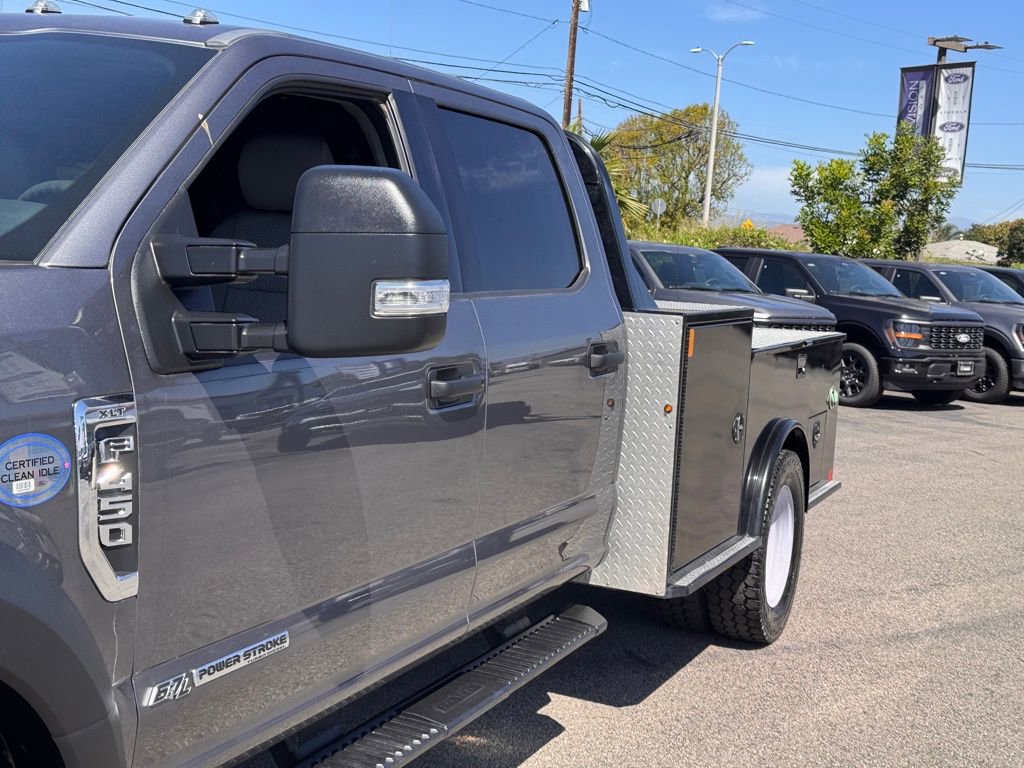 Certified 2022 Ford F450 XLT w/ XLT Value Package image 9