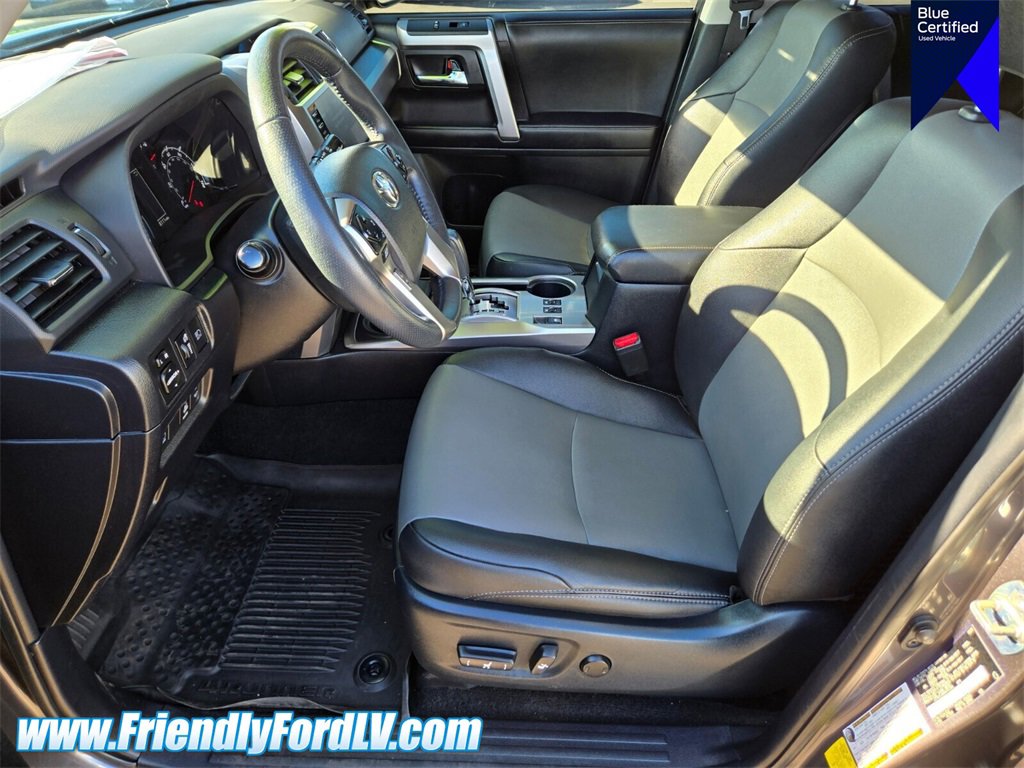Used 2022 Toyota 4Runner SR5 Premium image 10
