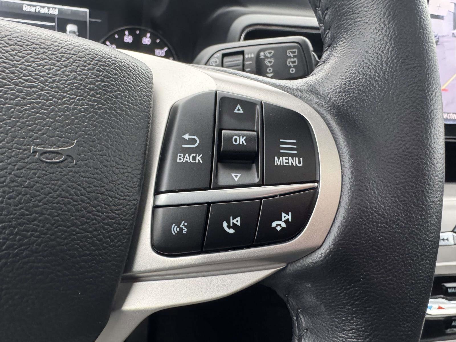 Certified 2022 Ford Explorer XLT w/ Equipment Group 202A image 37