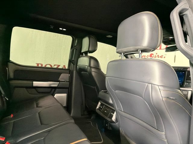 Certified 2024 Ford F250 Platinum w/ FX4 Off-Road Package AWD/4WD image 19