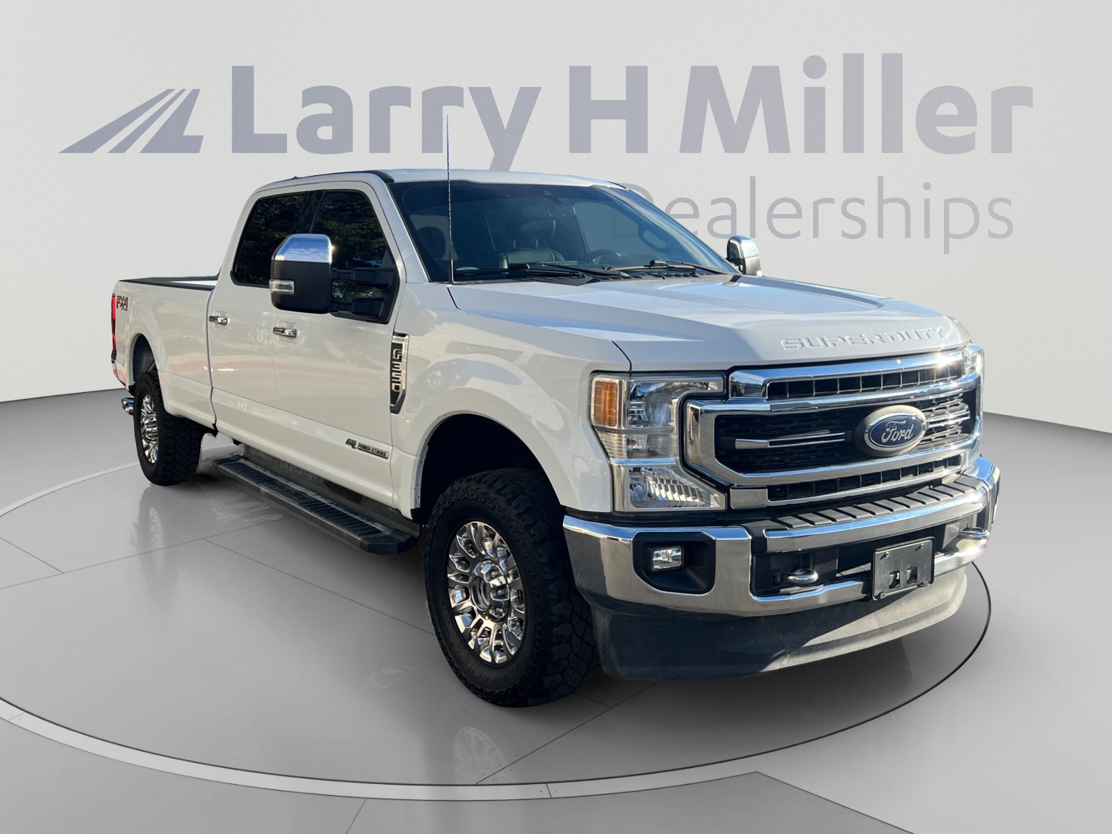 Certified 2022 Ford F350 Lariat w/ Chrome Package AWD/4WD image 7
