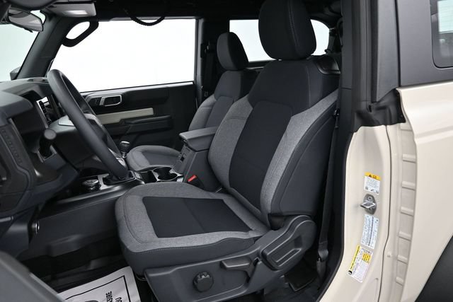 Certified 2026 Ford Bronco 2-Door w/ Sasquatch Package AWD/4WD image 12