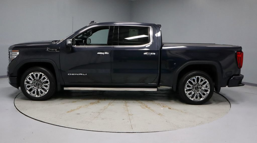 Used 2023 GMC Sierra 1500 Denali Ultimate AWD/4WD image 8