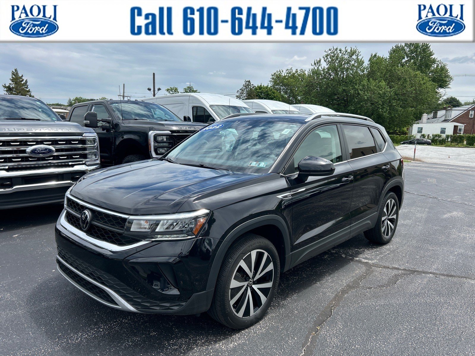 Used 2022 Volkswagen Taos SE w/ Panoramic Sunroof Package AWD/4WD image 1