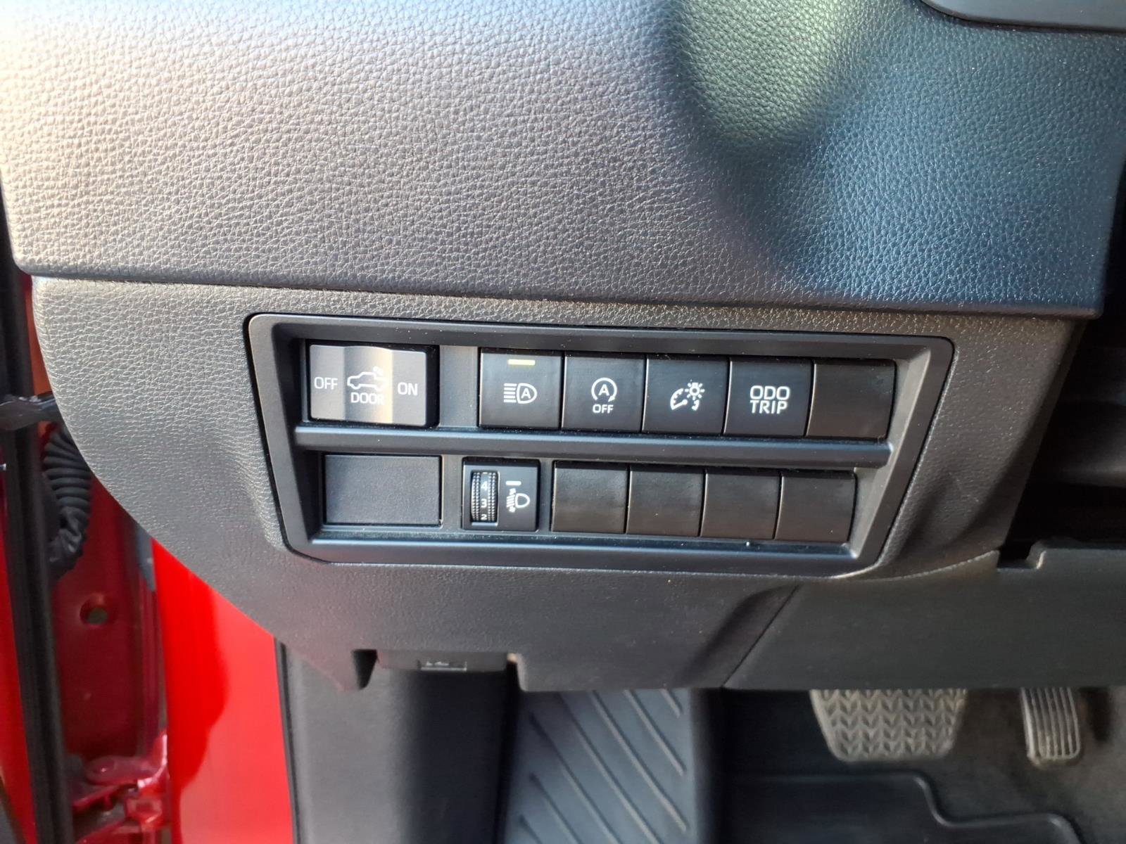 Used 2022 Toyota Tundra SR5 AWD/4WD image 15