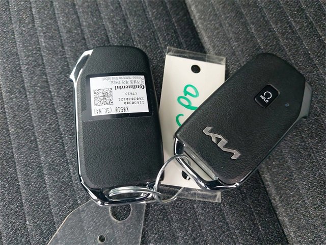 Used 2025 Kia Soul EX image 36