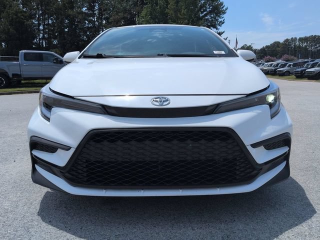 Used 2025 Toyota Corolla SE w/ Convenience Package FWD image 9