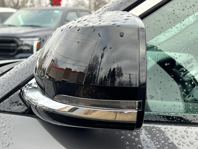 Used 2024 Jeep Grand Cherokee L Limited image 47