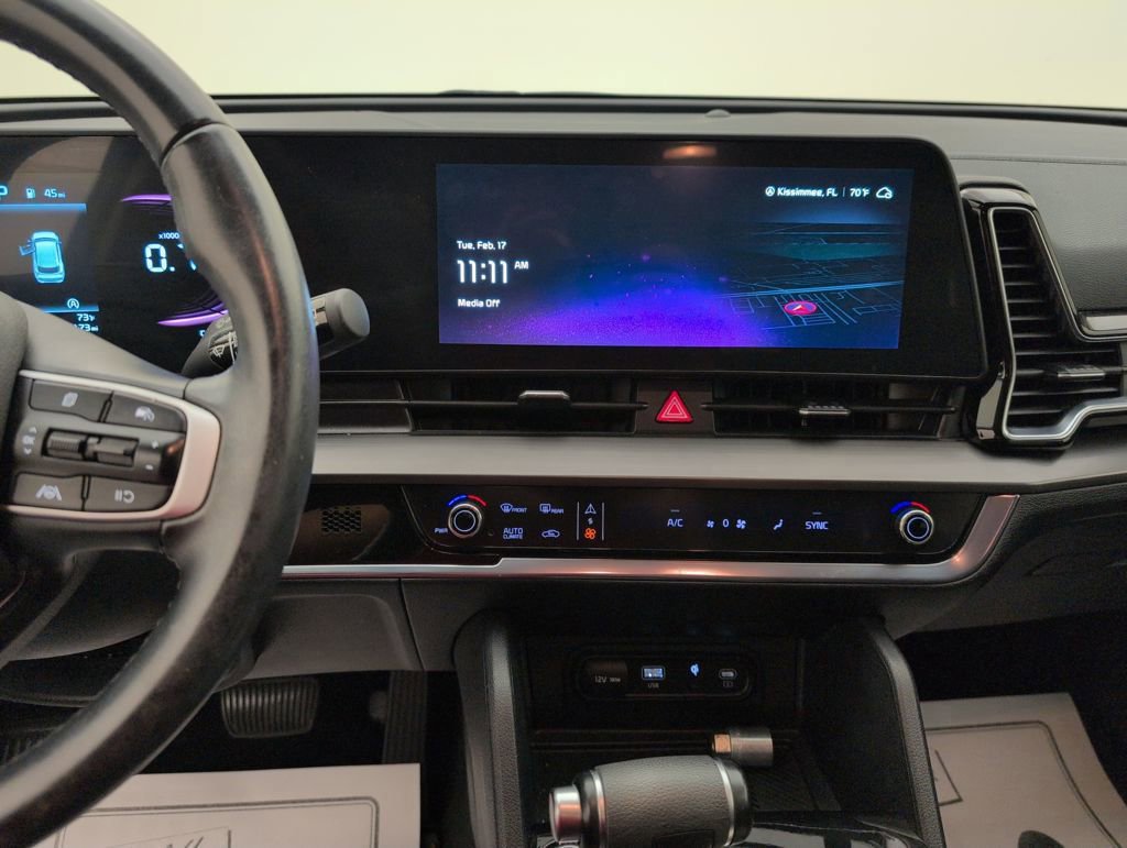 Used 2023 Kia Sportage EX image 18