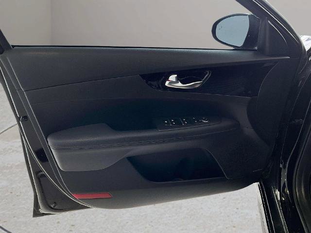 Used 2022 Kia Forte GT w/ GT2 Package FWD image 14