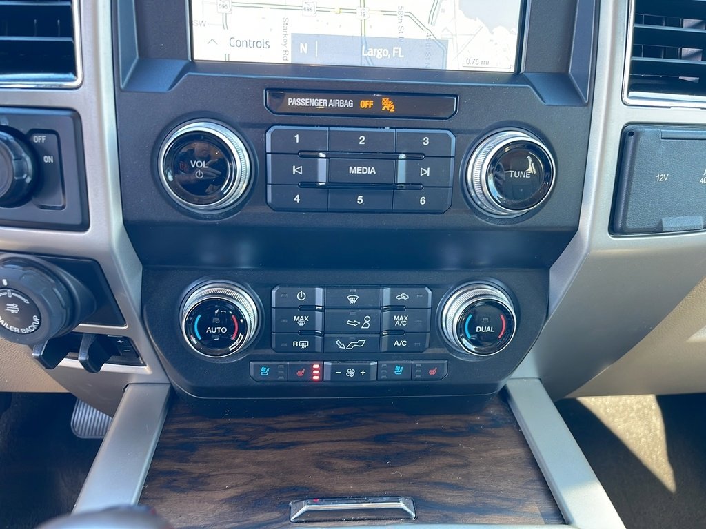 Certified 2020 Ford F150 Lariat w/ Equipment Group 502A Luxury image 23