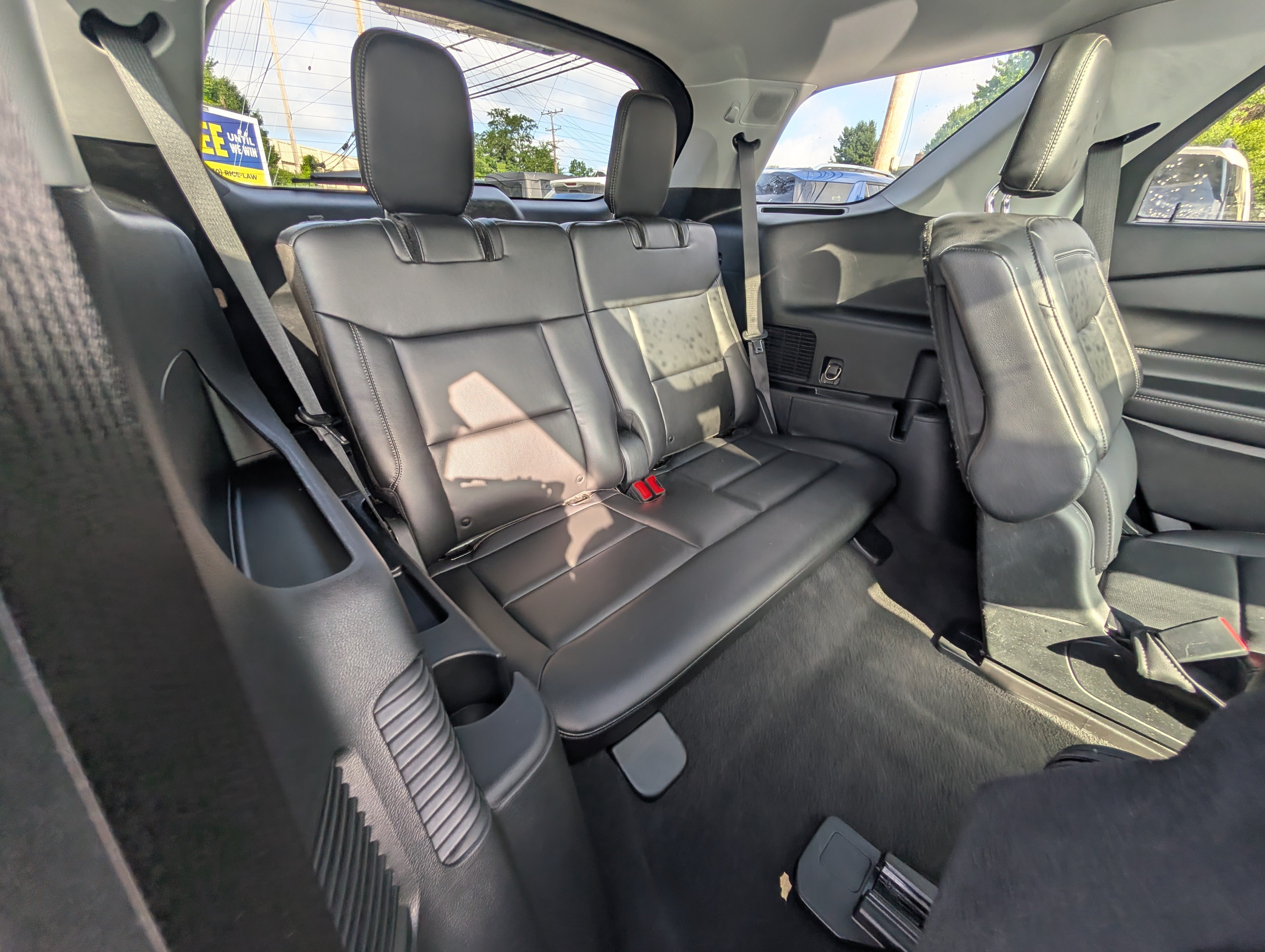 Certified 2022 Ford Explorer Limited w/ Limited Technology Package AWD/4WD image 14