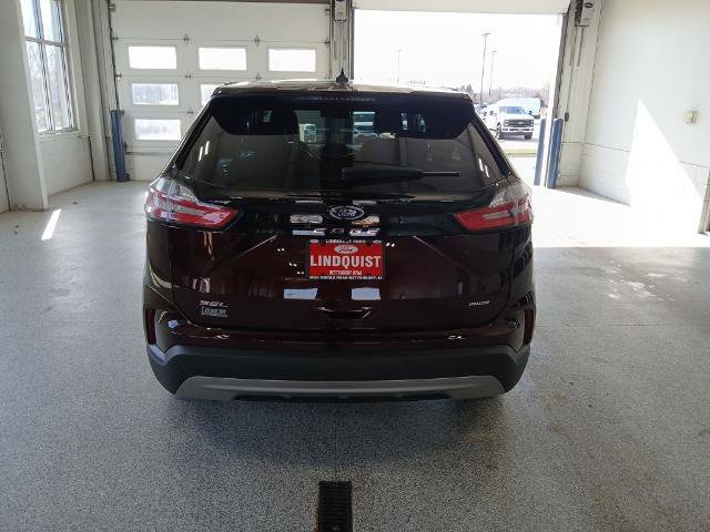 Certified 2024 Ford Edge SEL w/ Convenience Package image 4