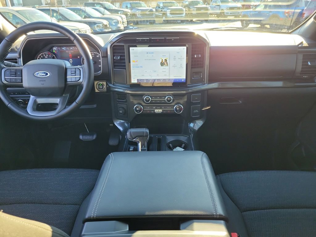 Certified 2021 Ford F150 XLT w/ Equipment Group 302A High image 11