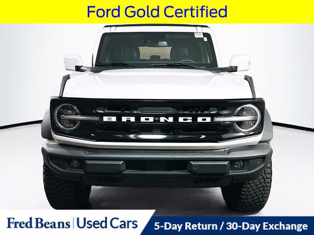 Certified 2024 Ford Bronco Outer Banks w/ Sasquatch Package AWD/4WD image 2