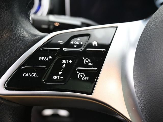 Used 2022 Mercedes-Benz C 300 Sedan image 18